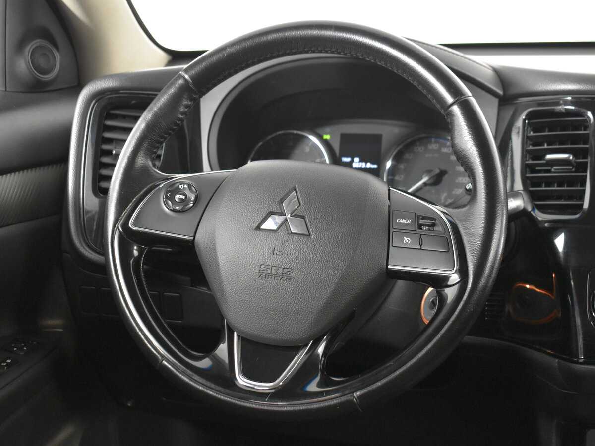 Mitsubishi Outlander, 2017 Фото №10