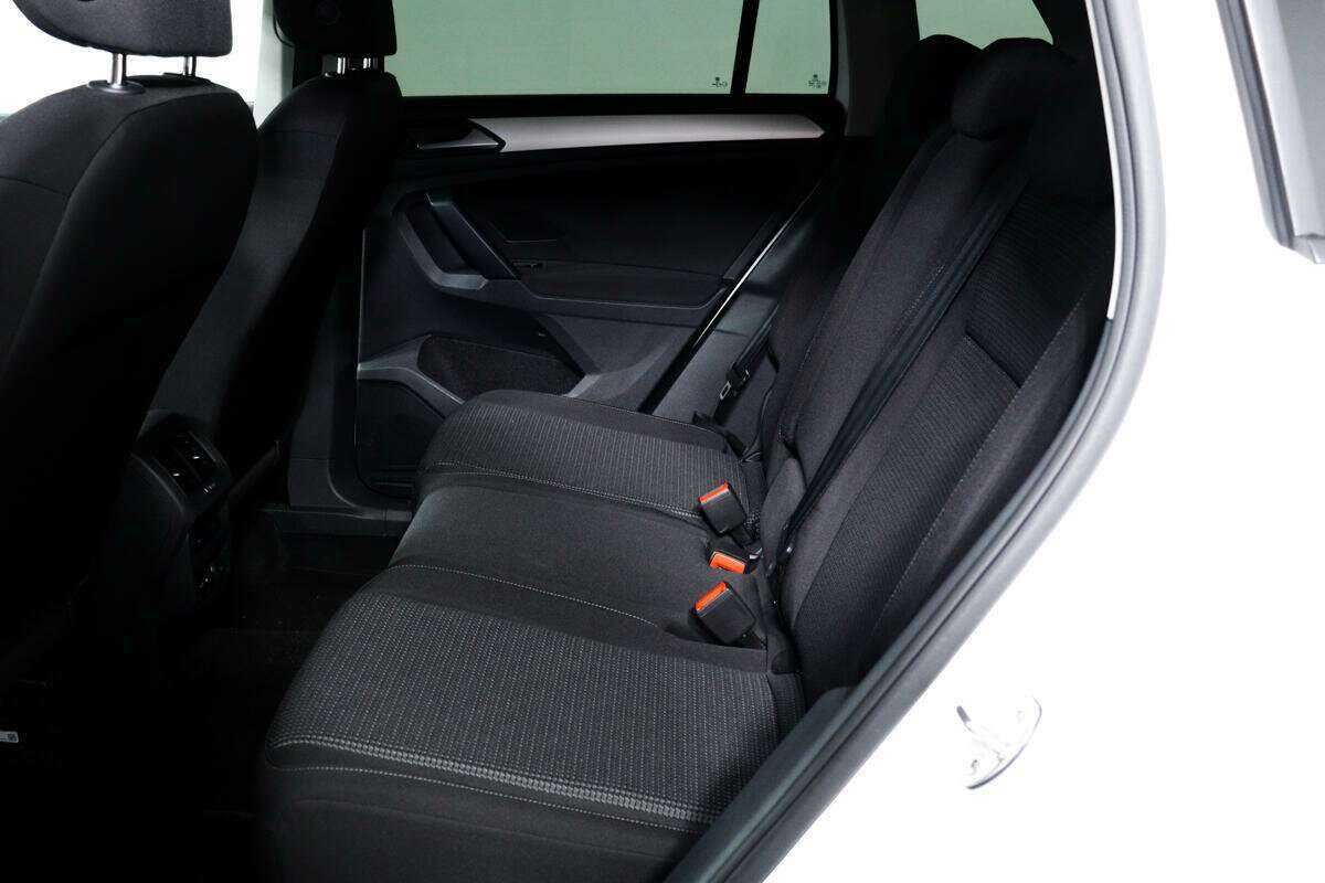 Volkswagen Tiguan, 2020 Фото №12