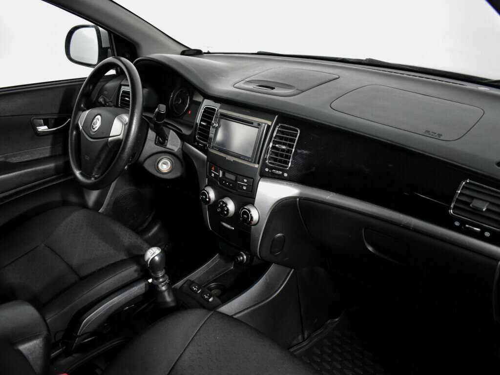 SsangYong Actyon, 2012 Фото №11