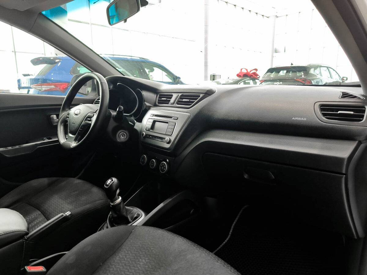 Kia Rio, 2016 Фото №11