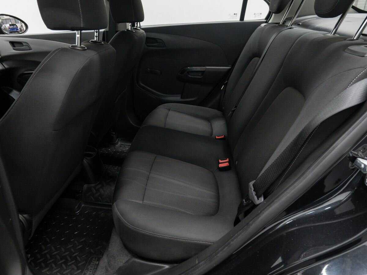 Chevrolet Aveo, 2012 Фото №9