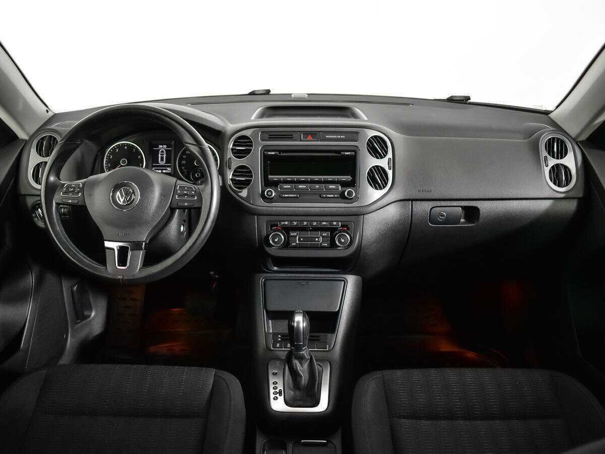 Volkswagen Tiguan, 2015 Фото №12
