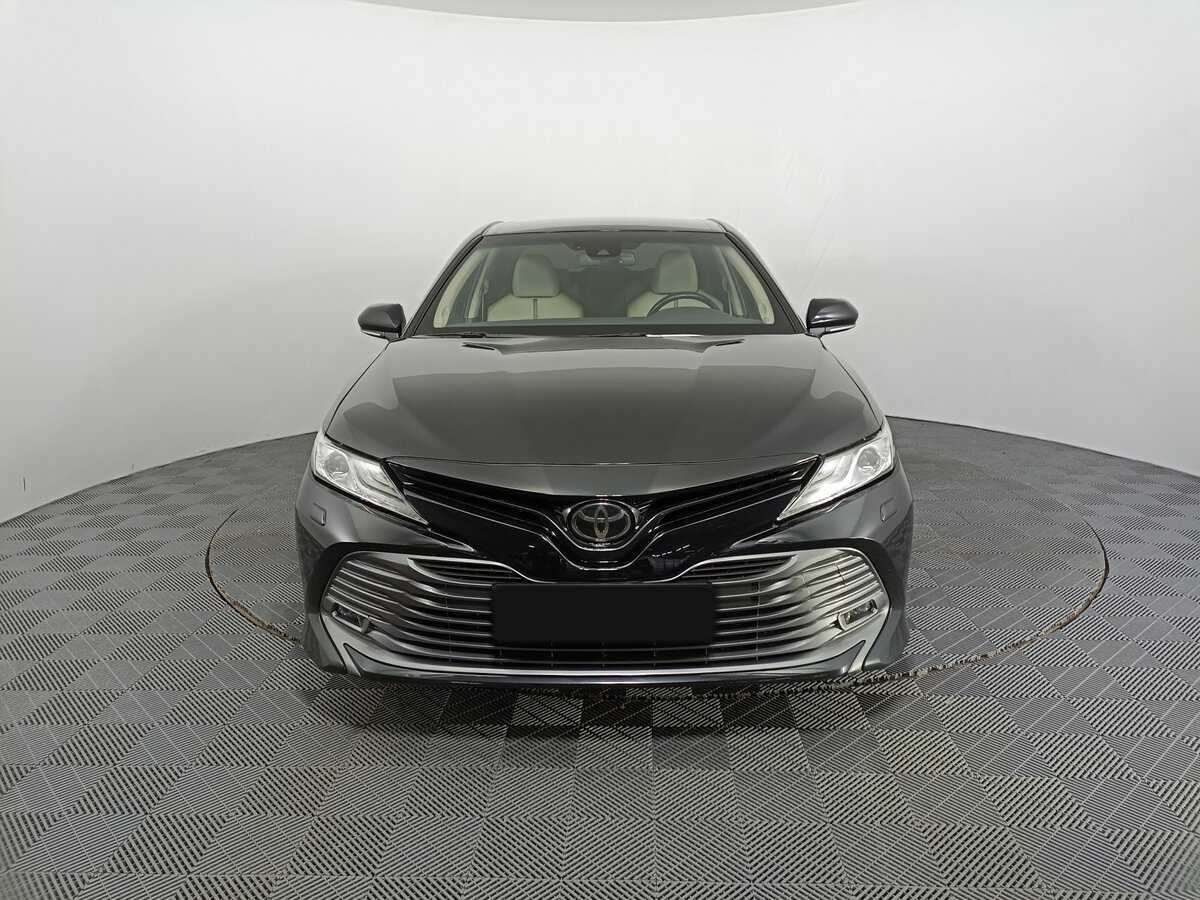 Toyota Camry, 2020 Фото №2