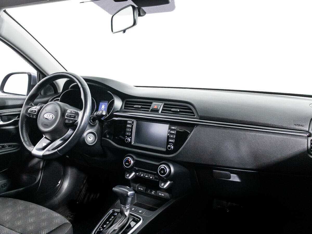 Kia Rio X-Line, 2019 Фото №9