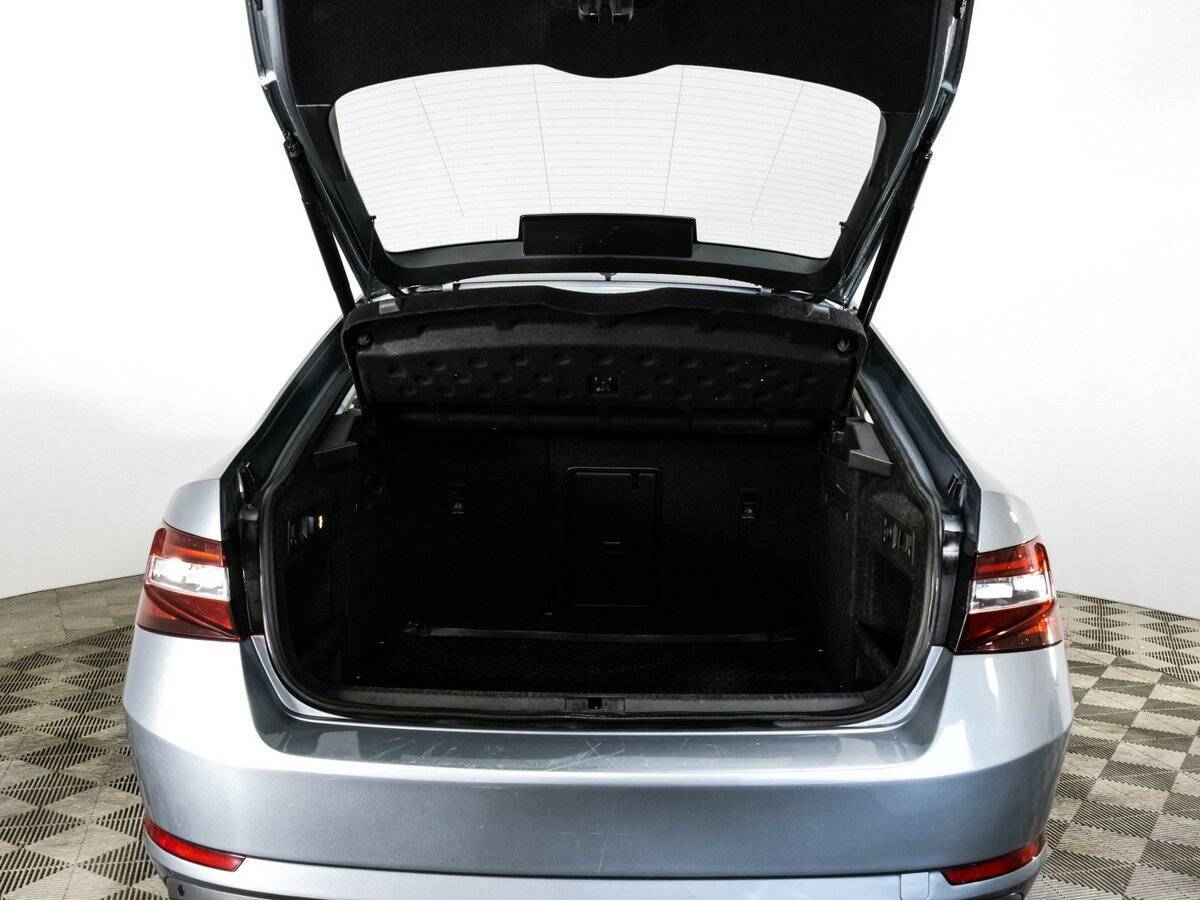 Skoda Superb, 2017 Фото №24