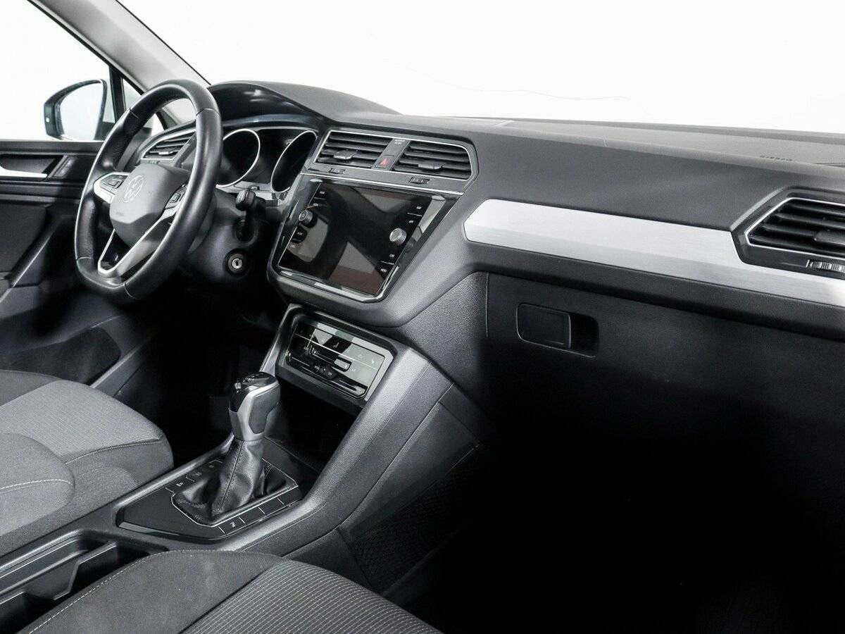 Volkswagen Tiguan, 2021 Фото №6