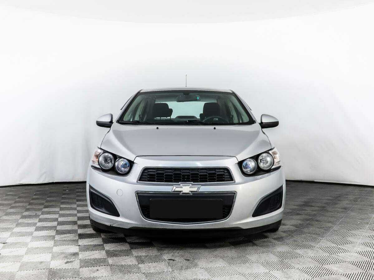 Chevrolet Aveo, 2013 Фото №2
