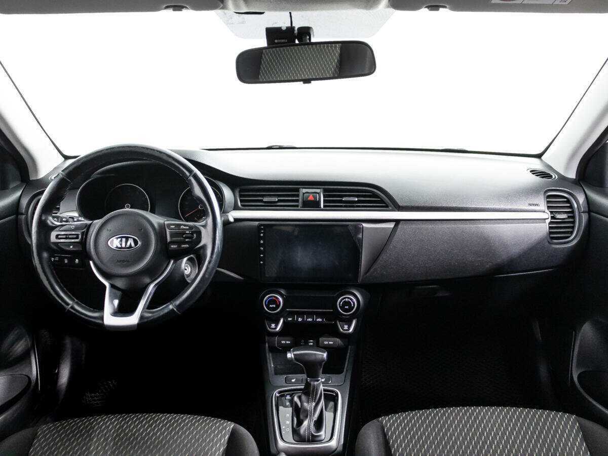 Kia Rio, 2018 Фото №12