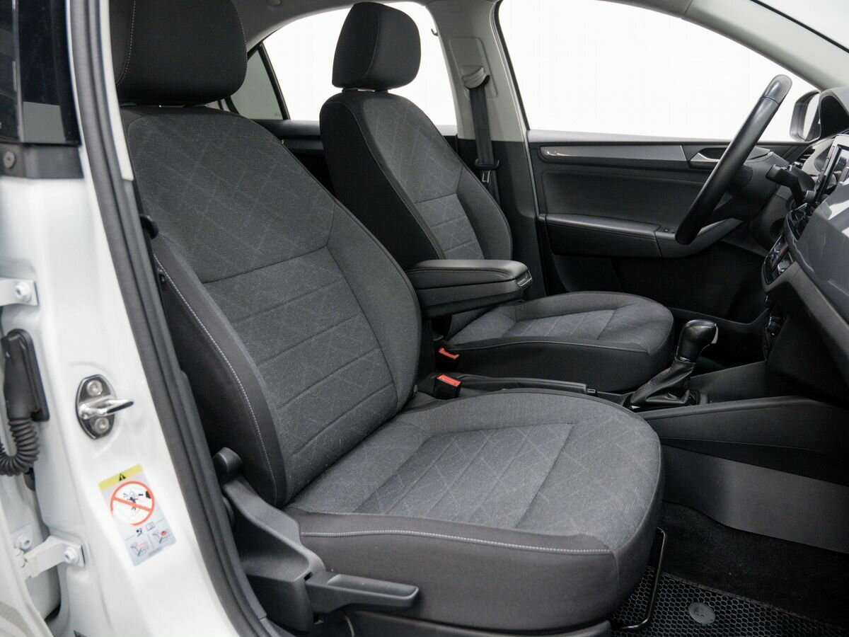 Volkswagen Polo, 2020 Фото №8