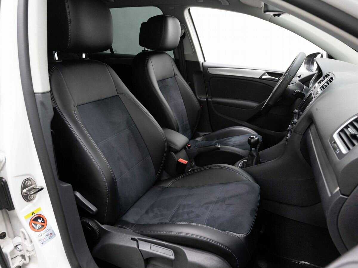 Volkswagen Golf, 2012 Фото №12