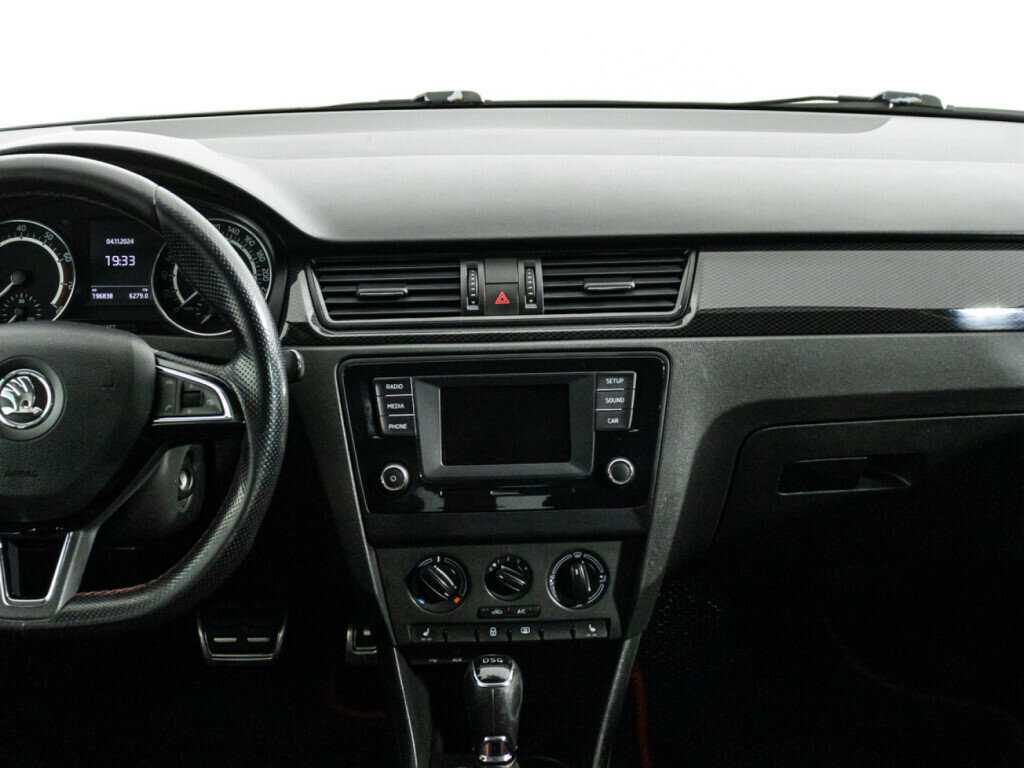 Skoda Rapid, 2016 Фото №14