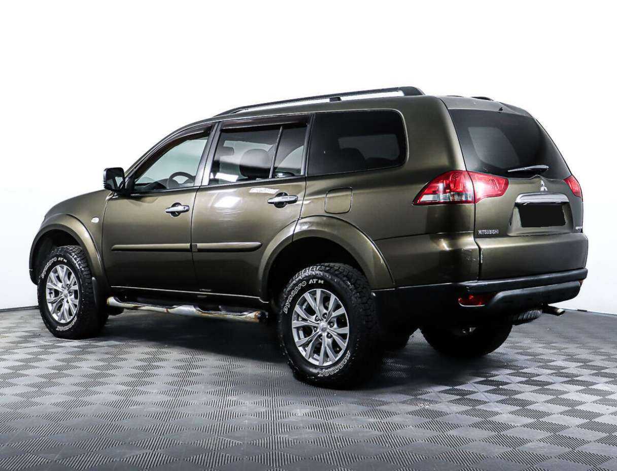 Mitsubishi Pajero Sport, 2014 Фото №6
