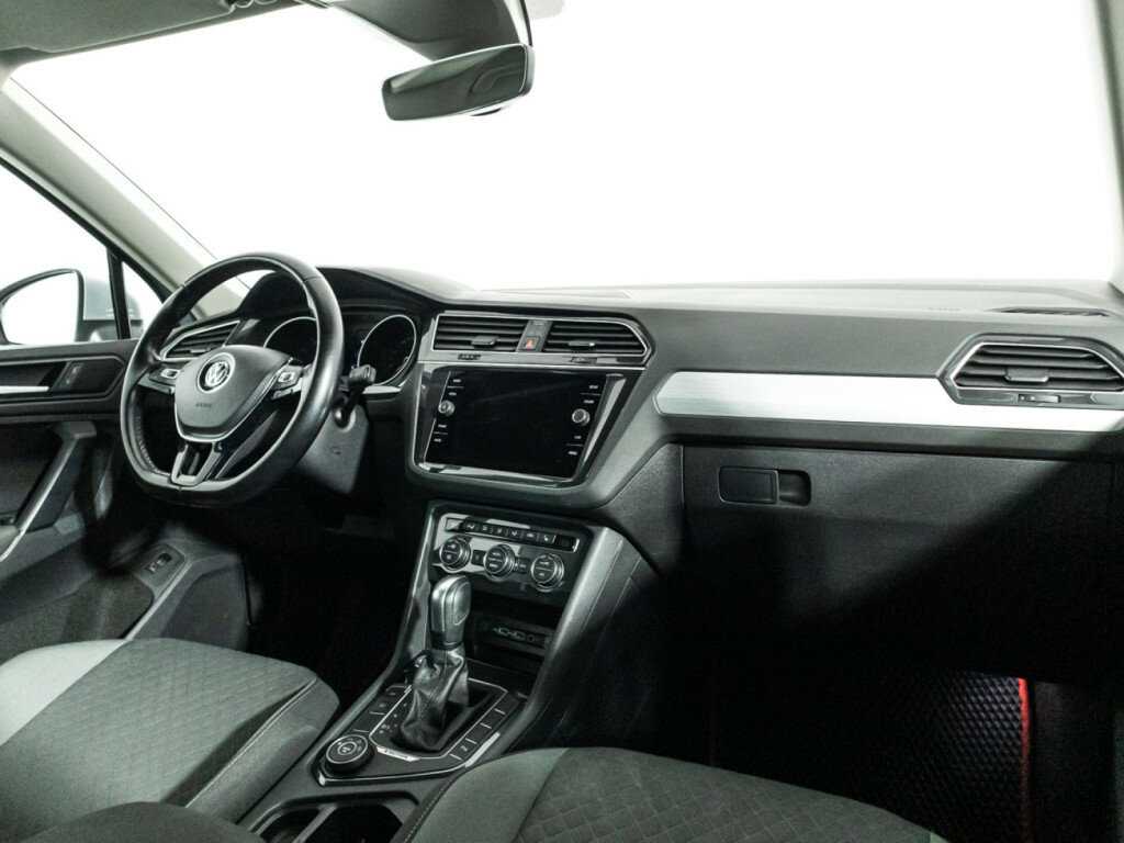 Volkswagen Tiguan, 2019 Фото №9