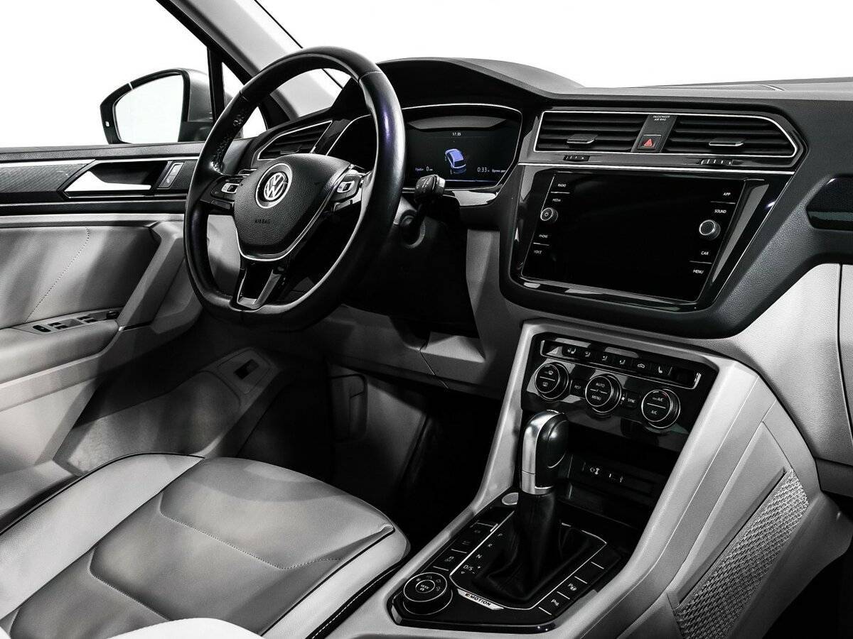 Volkswagen Tiguan, 2017 Фото №9