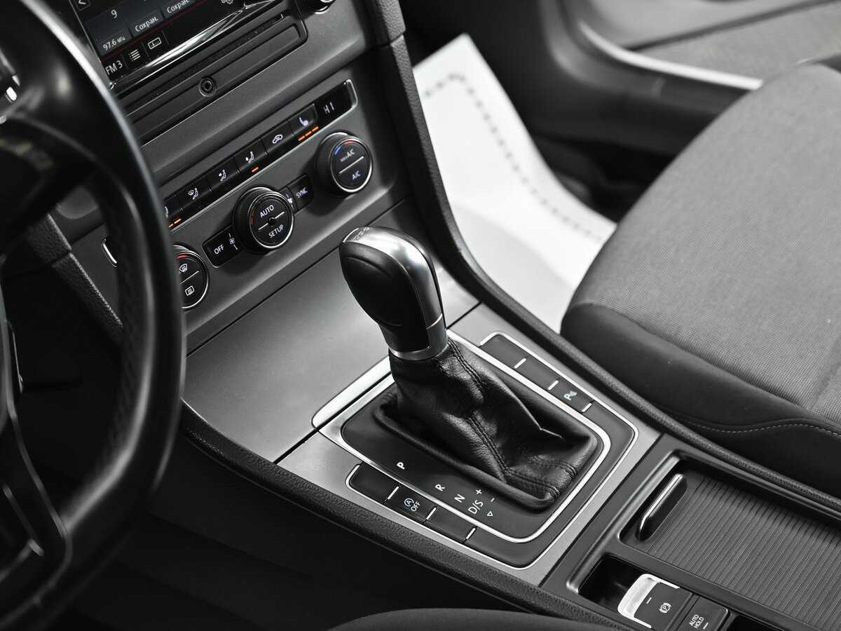 Volkswagen Golf, 2013 Фото №12