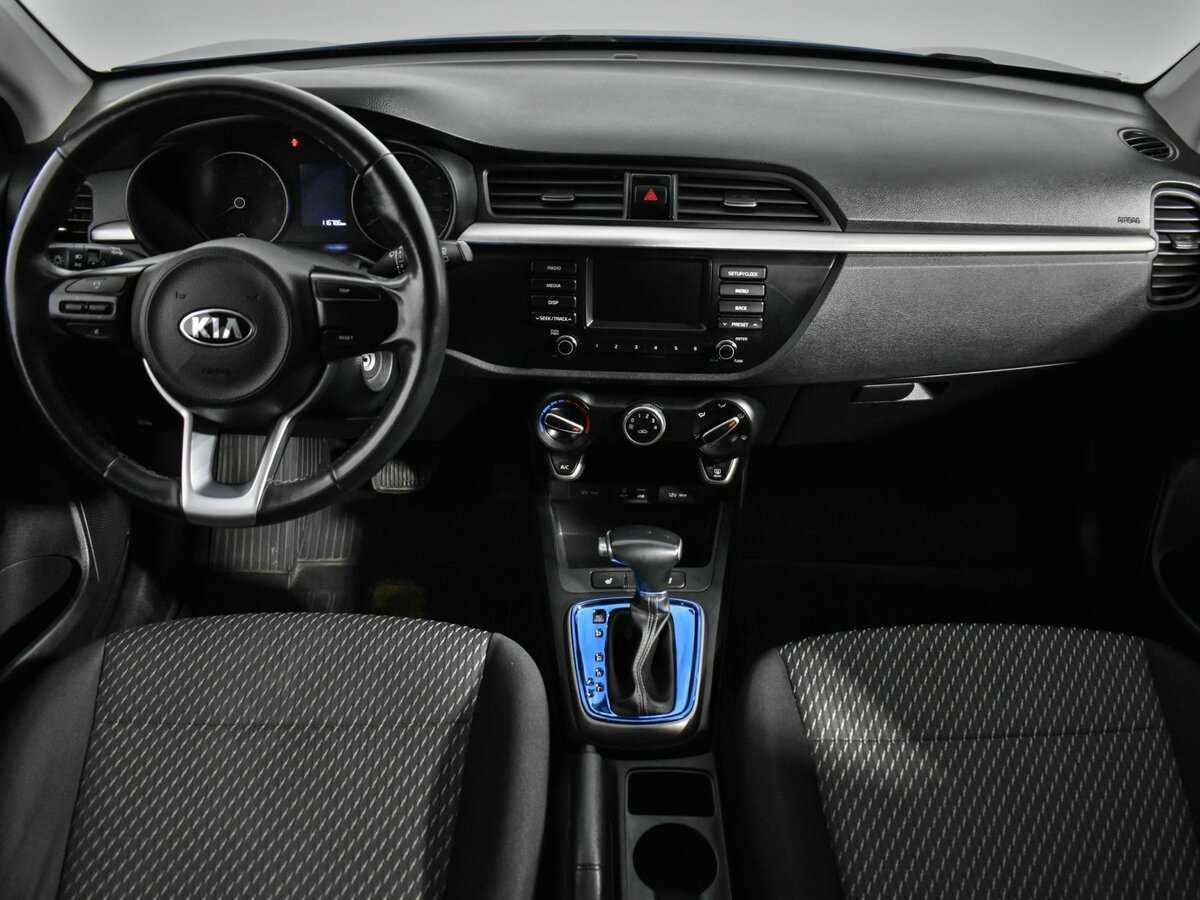 Kia Rio X-Line, 2020 Фото №15