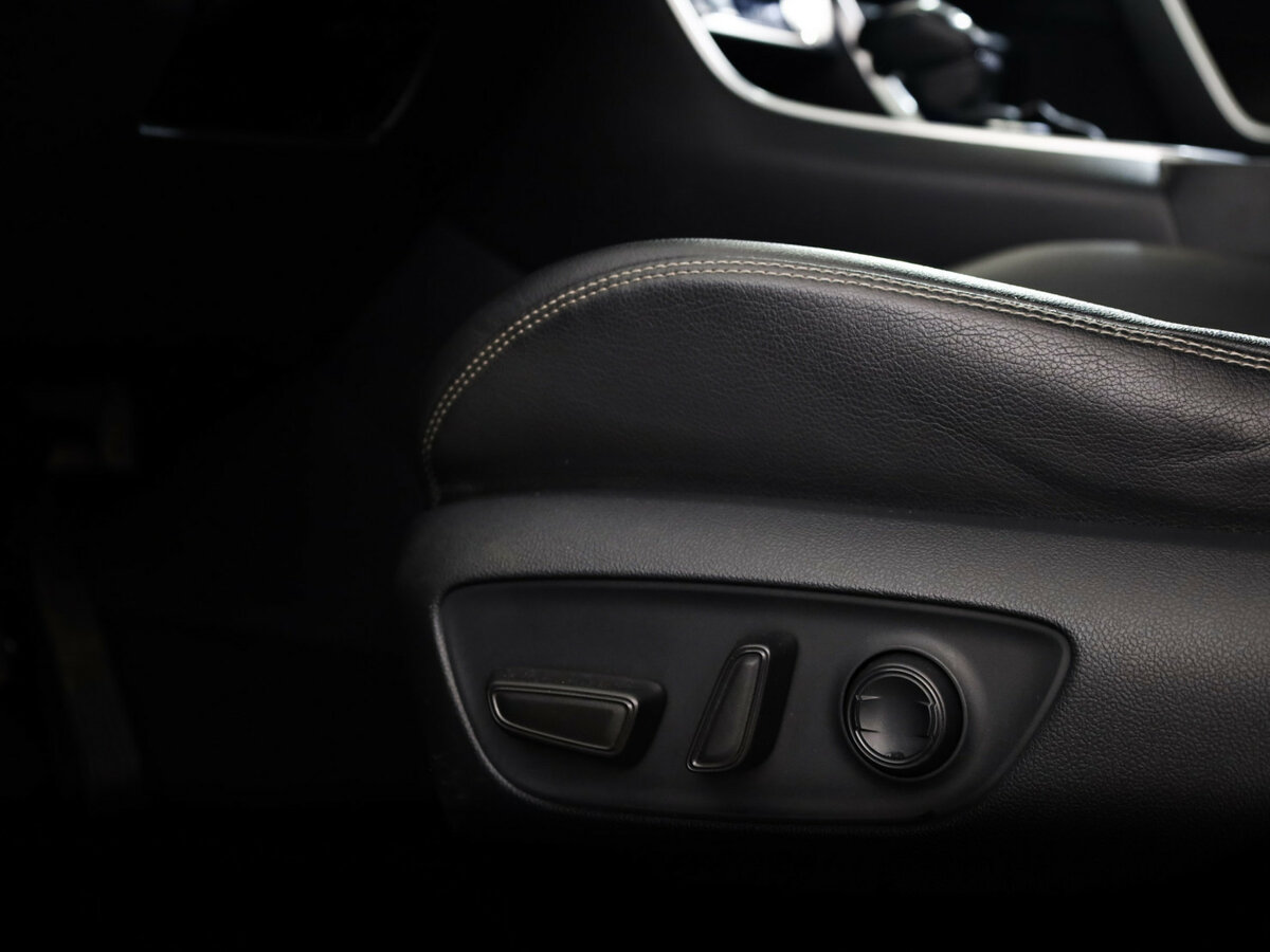 Toyota RAV4 V (XA50), 2019 Фото №18