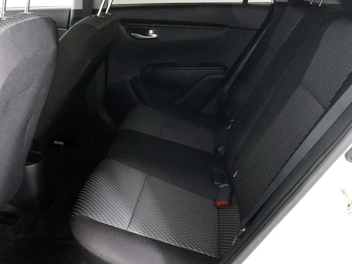 Kia Rio X-Line, 2020 Фото №7