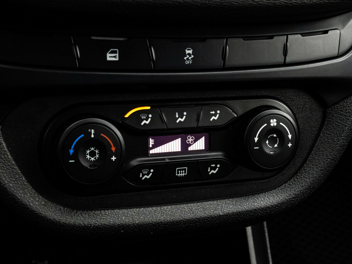 Lada (ВАЗ) Vesta I, 2017 Фото №10