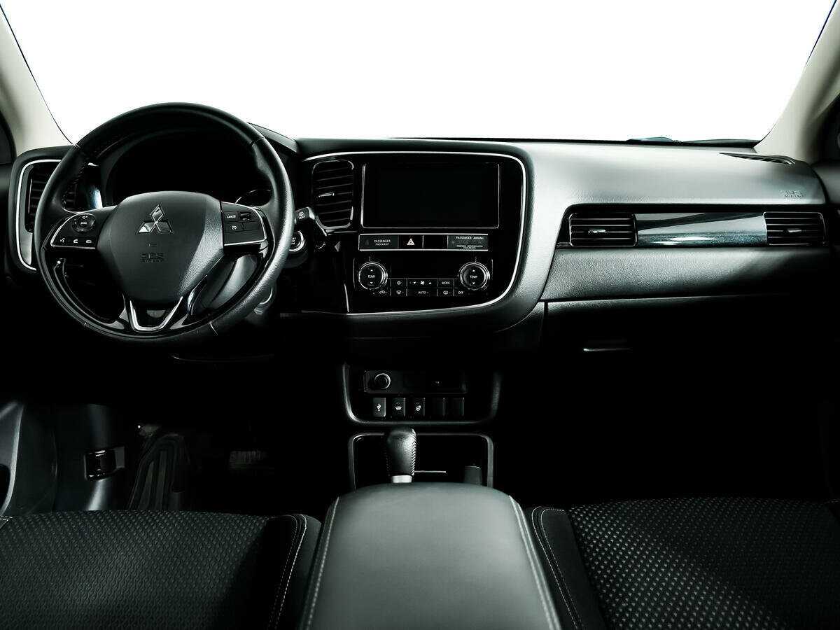 Mitsubishi Outlander, 2019 Фото №11
