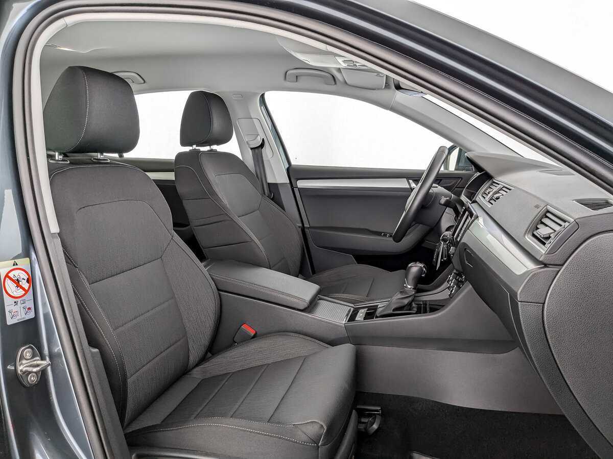 Skoda Superb, 2019 Фото №19
