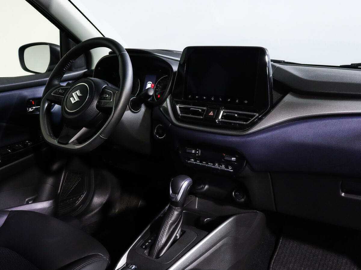 Suzuki Baleno, 2023 Фото №9