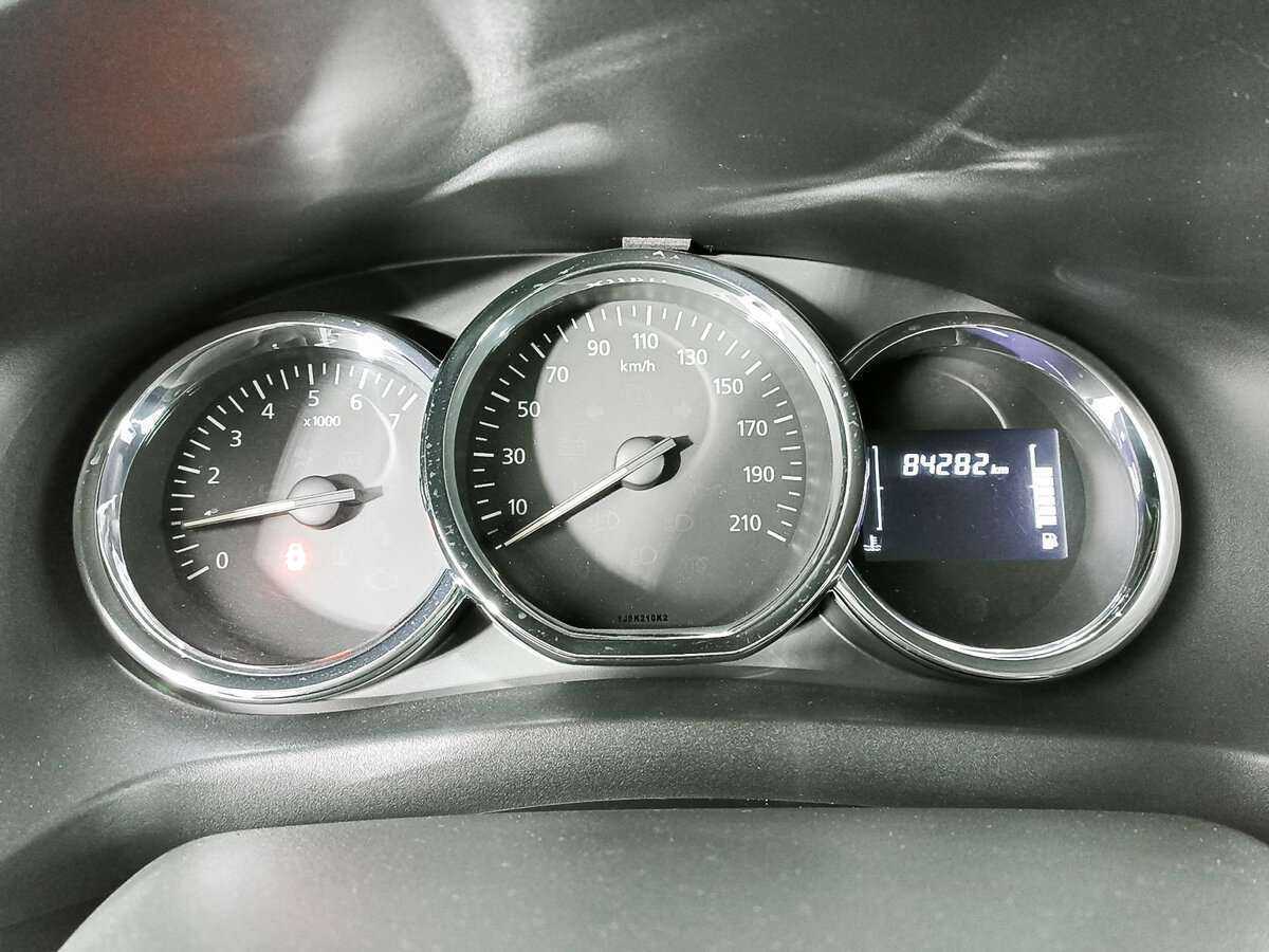 Renault Logan, 2018 Фото №11