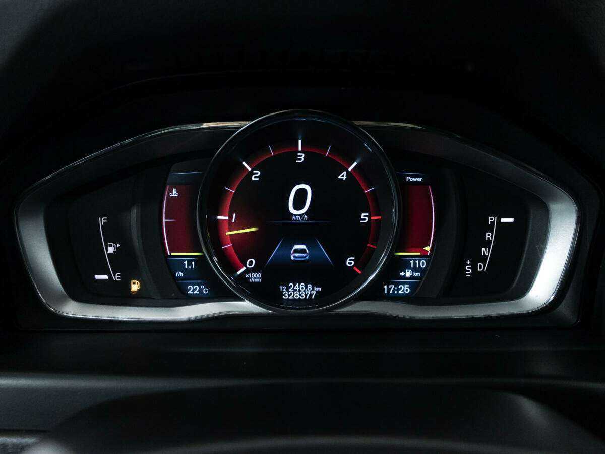 Volvo XC70, 2013 Фото №12