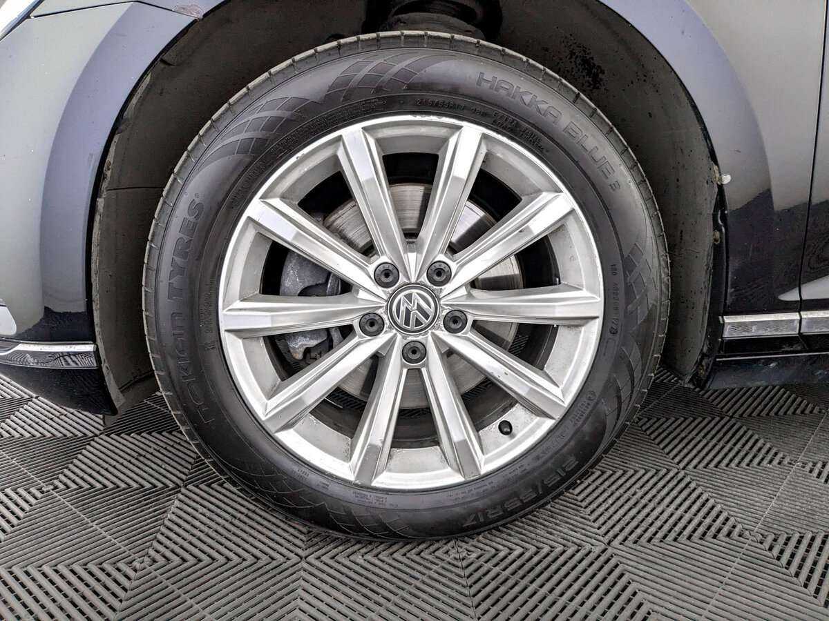 Volkswagen Passat, 2017 Фото №18