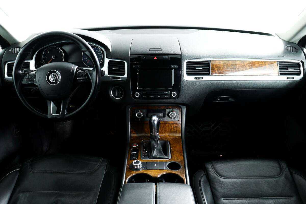 Volkswagen Touareg, 2012 Фото №10
