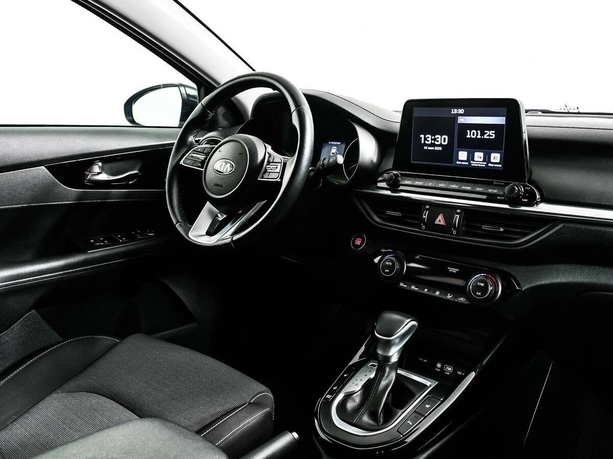 Kia Cerato, 2021 Фото №9