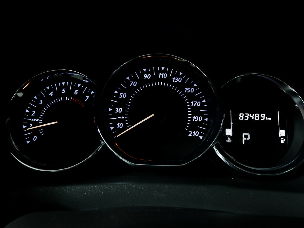 Renault Logan Stepway II Рестайлинг, 2021 Фото №8