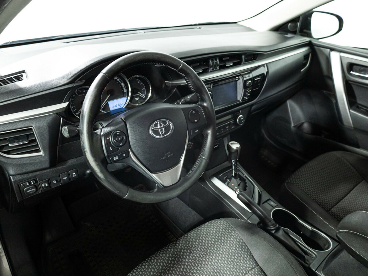 Toyota Corolla XI (E160, E170, E180), 2014 Фото №11