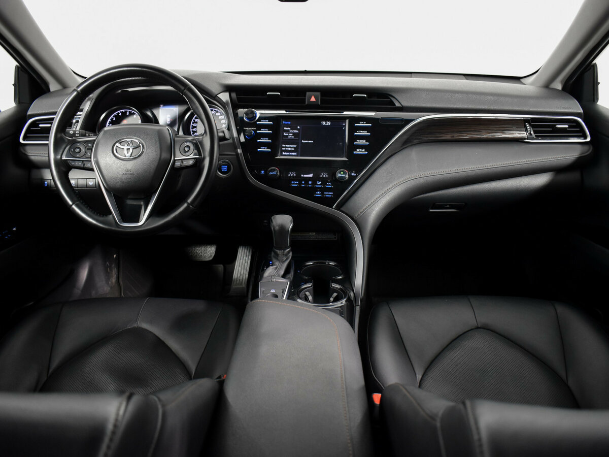 Toyota Camry VIII (XV70), 2020 Фото №9