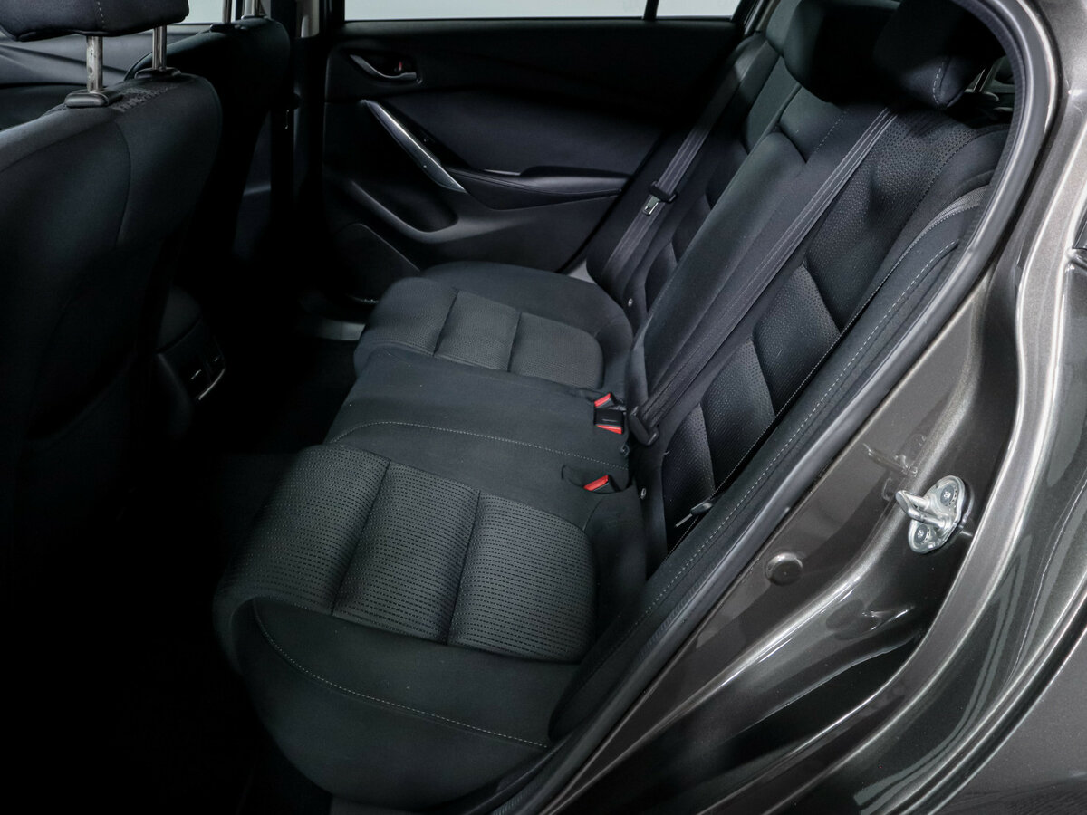 Mazda 6 III (GJ) Рестайлинг, 2016 Фото №8