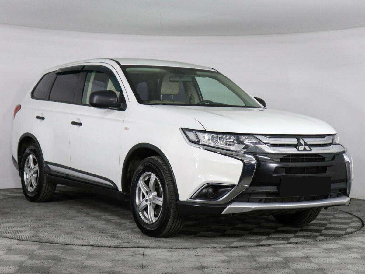 Mitsubishi Outlander, 2017 Фото №3