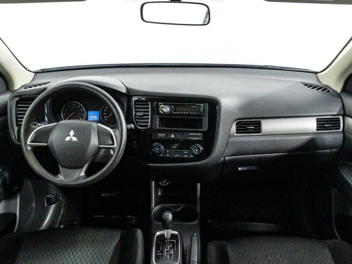 Mitsubishi Outlander, 2014 Фото №13