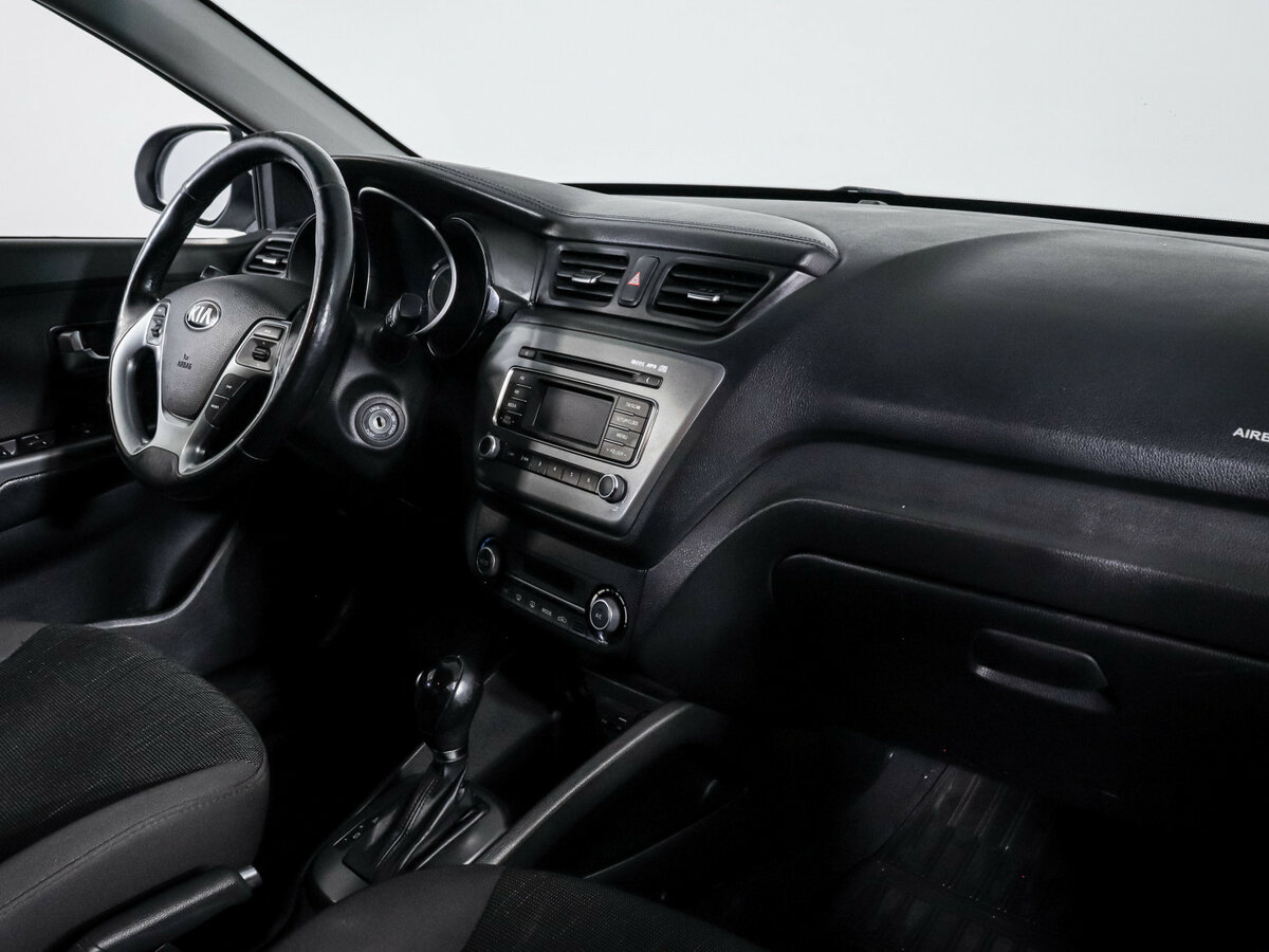 Kia Rio III Рестайлинг, 2015 Фото №7