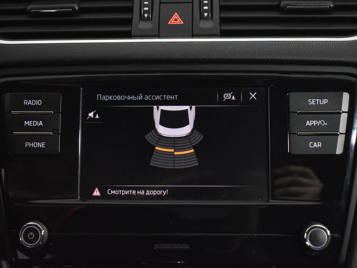 Skoda Octavia III (A7) Рестайлинг, 2017 Фото №15