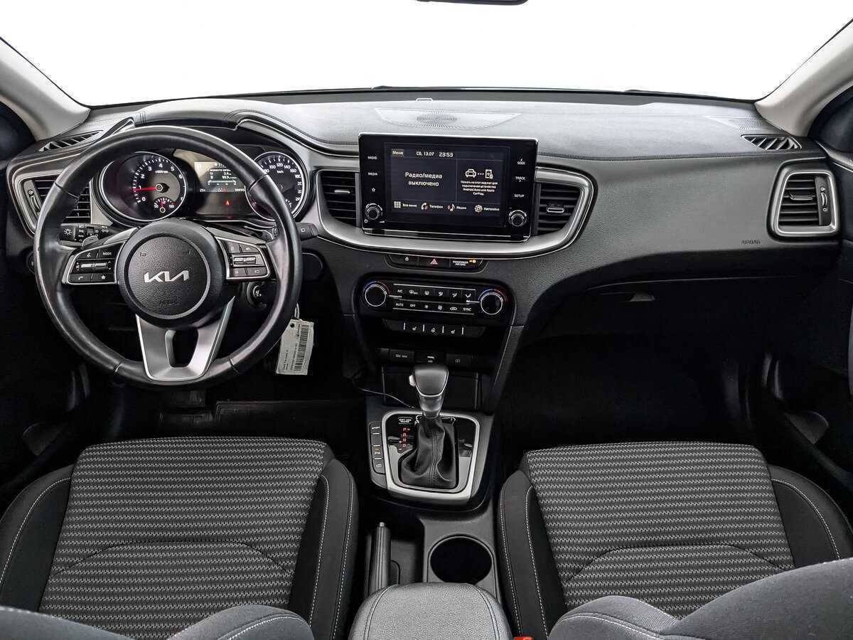 Kia Ceed, 2022 Фото №10