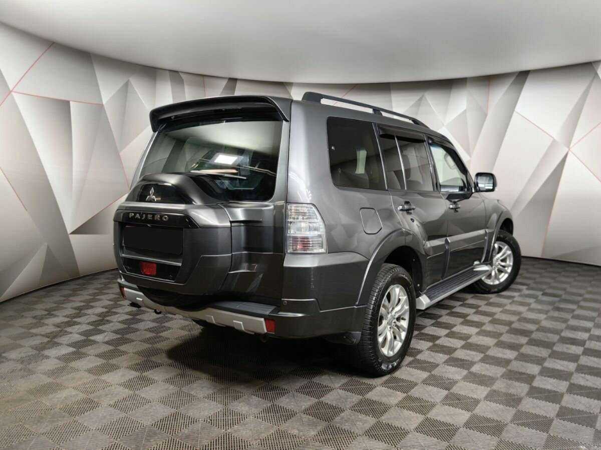 Mitsubishi Pajero, 2015 Фото №2