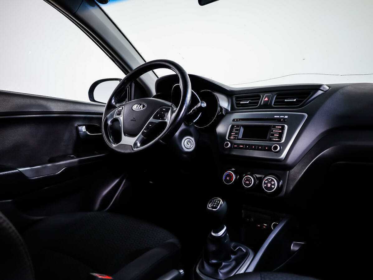 Kia Rio, 2015 Фото №8