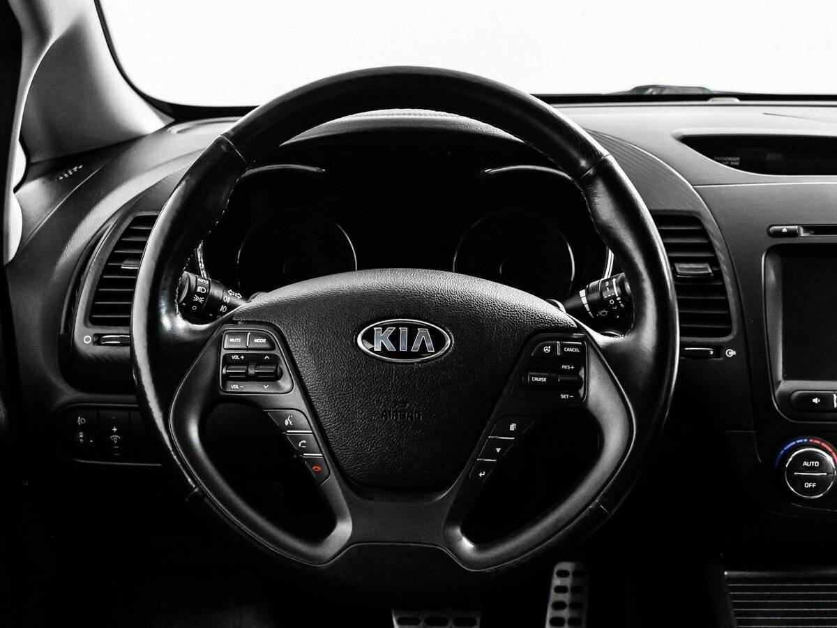 Kia Cerato, 2015 Фото №12