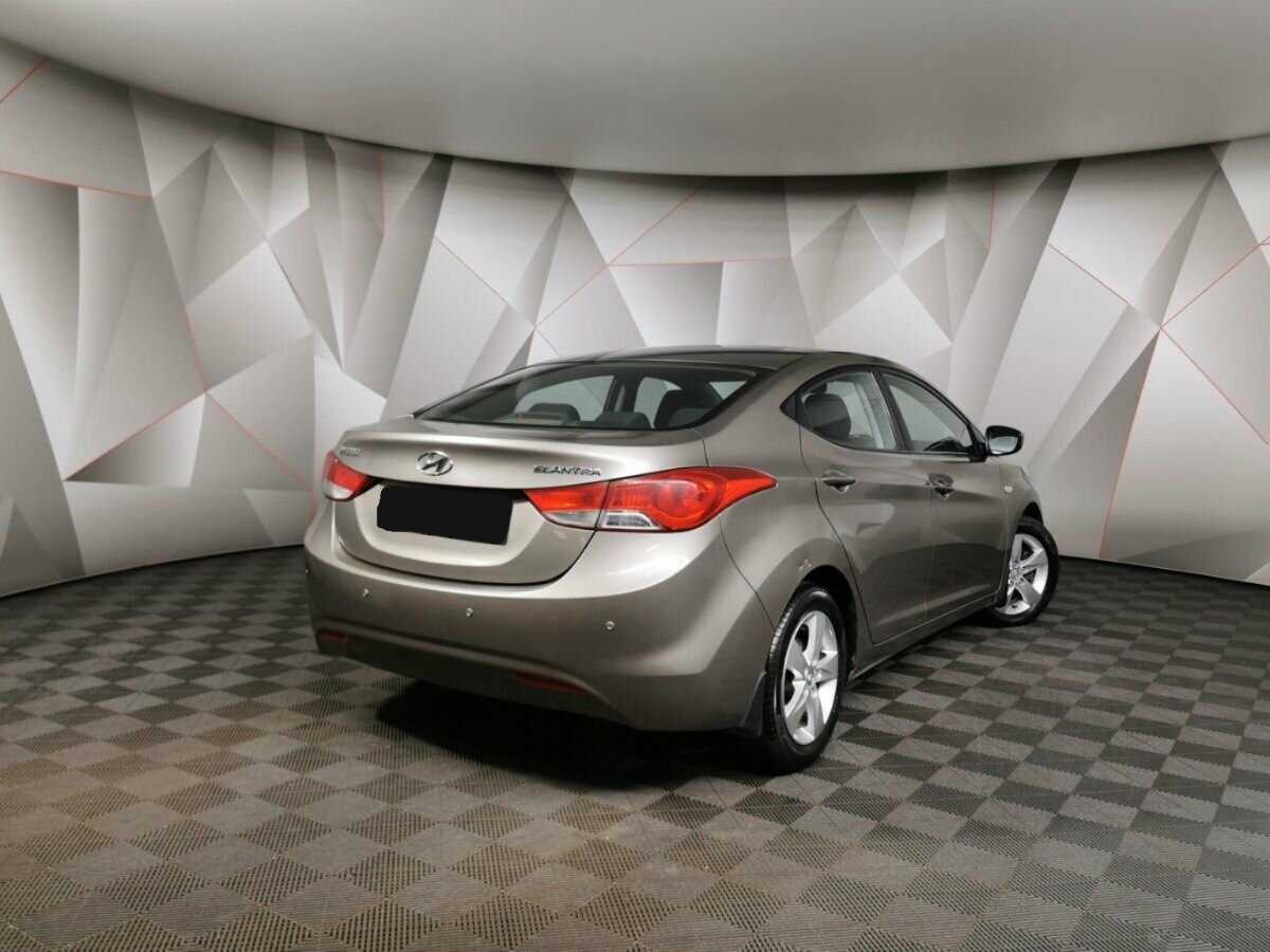 Hyundai Elantra, 2012 Фото №2