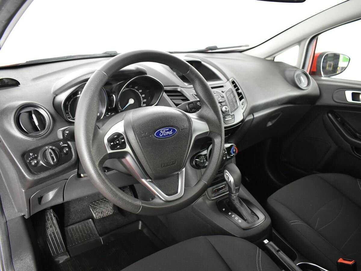 Ford Fiesta, 2019 Фото №7