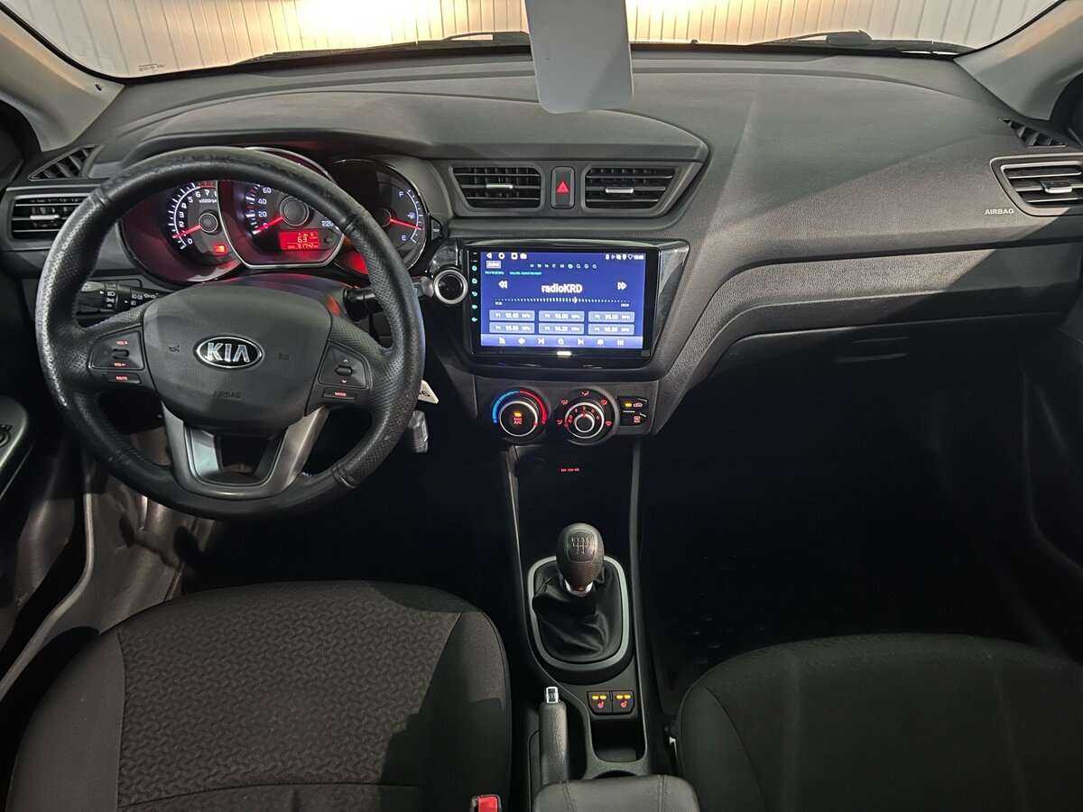Kia Rio 5-speed, 2013 Фото №13