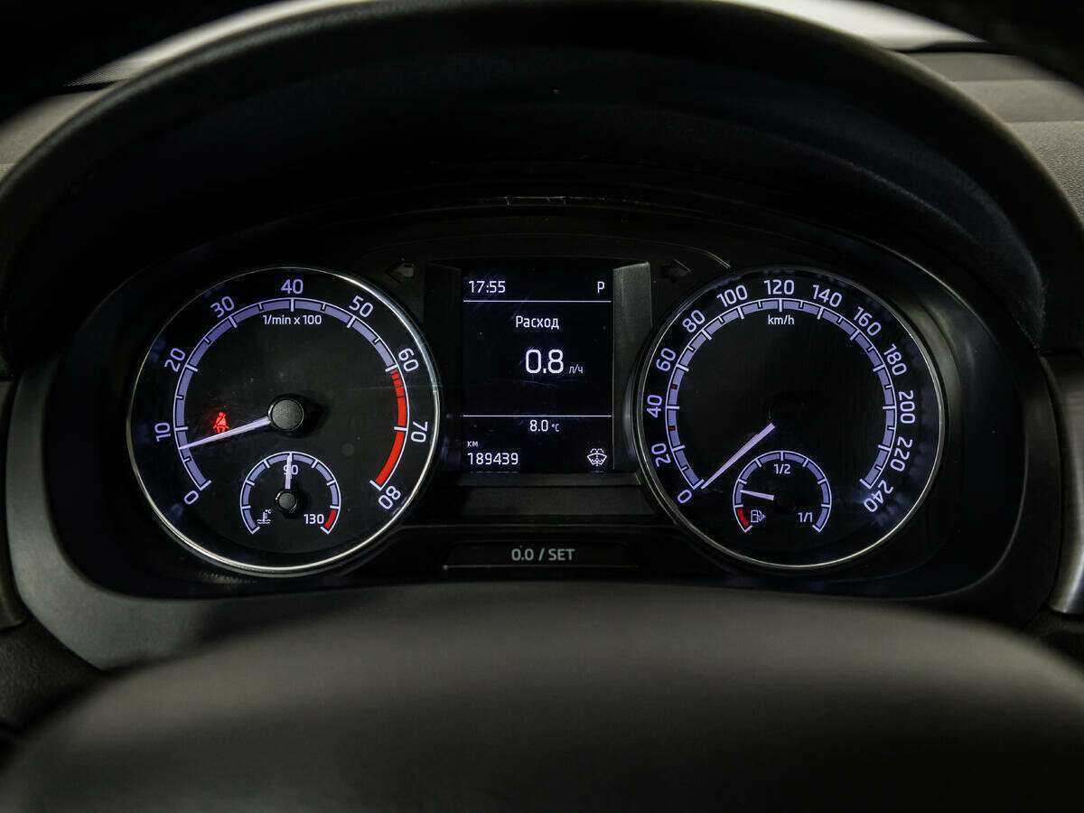 Skoda Rapid, 2017 Фото №12