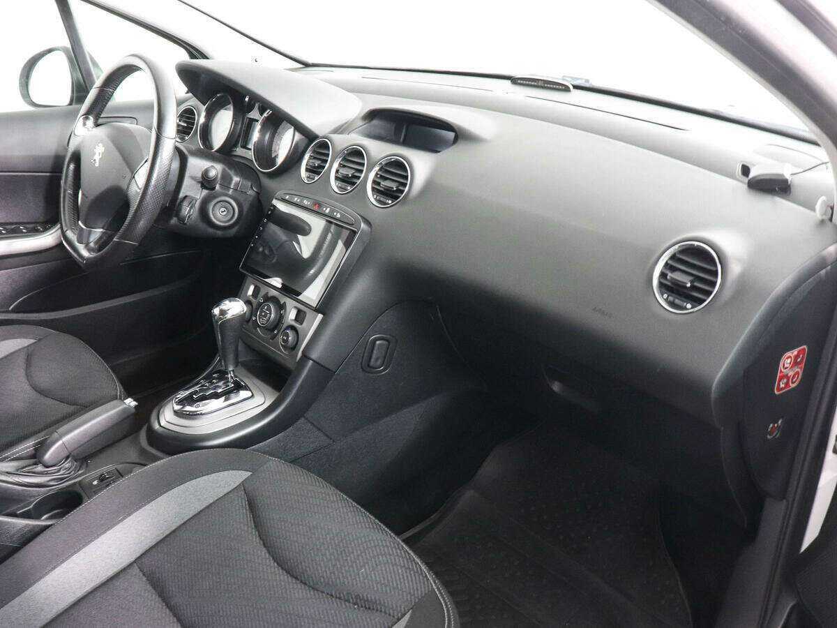 Peugeot 408, 2014 Фото №10