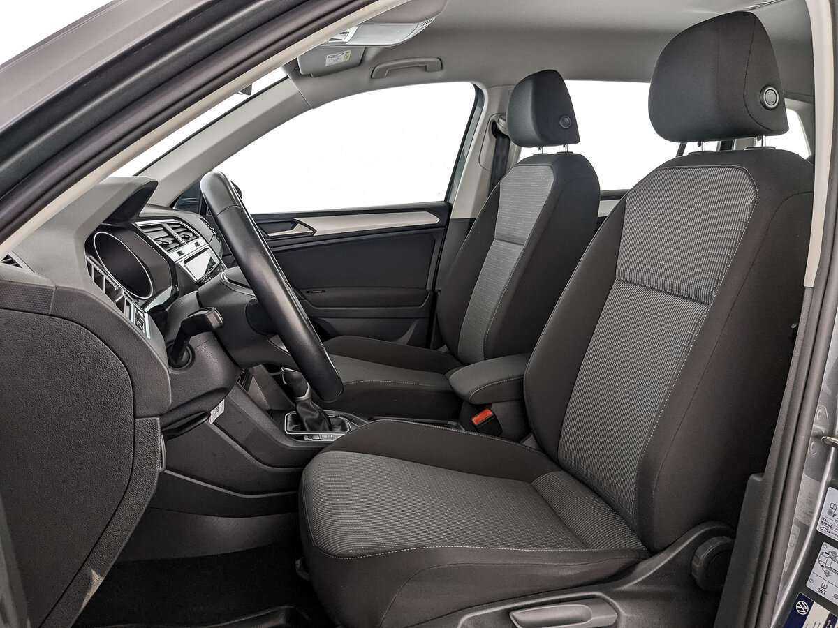 Volkswagen Tiguan, 2021 Фото №14