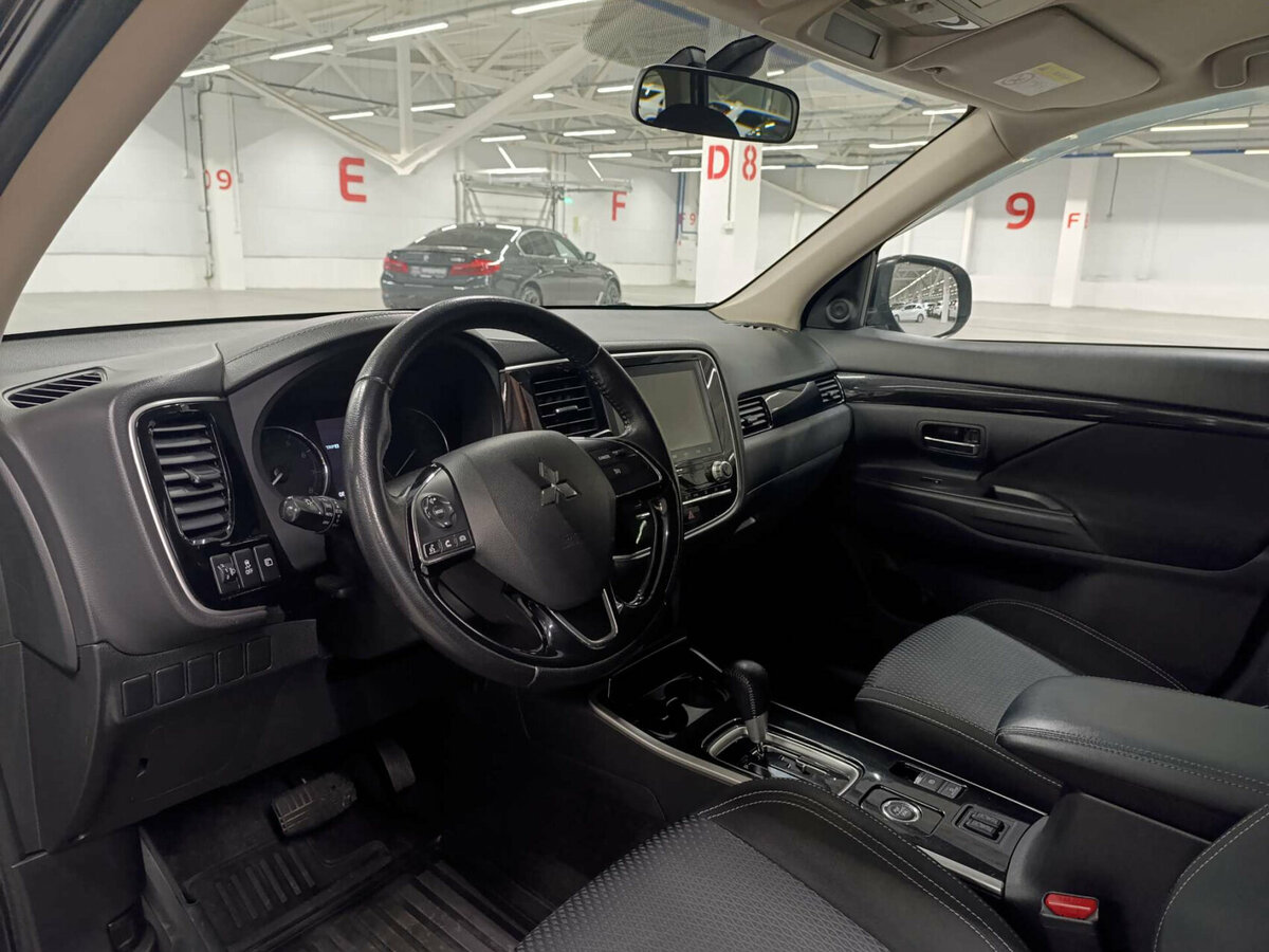 Mitsubishi Outlander III Рестайлинг 3, 2021 Фото №16